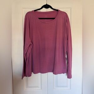 Nike Women’s Yoga Dri-Fit Long Sleeve size 1X